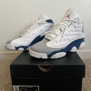 Jordan  Retro 13 White and Blue sz Y7